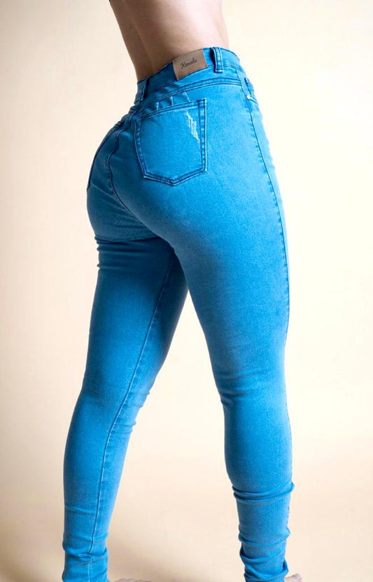 Jean Azul Medio, Desgastes Leves, Skinny, Clasico Tiro Alto. (Ref 1104)